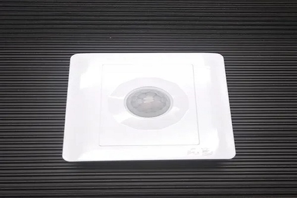 深圳迈睿科技介绍人体感应开关产品特点
