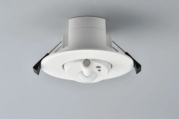 毫米波人体存在传感器，智能卫生间技术应用